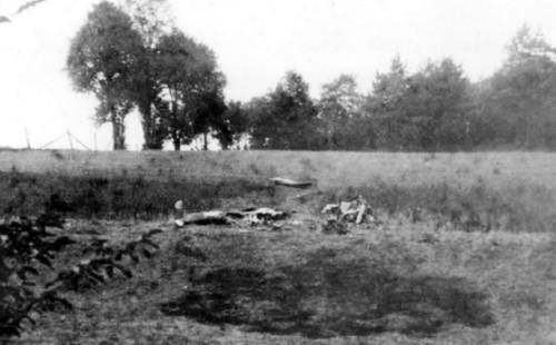The crash site, probably taken a short time afterwords. (Mahr, 2011)